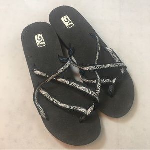 Teva Womens Mush Mandalyn Wedge Strappy Sandals Slip On Flip Flops Platform 11